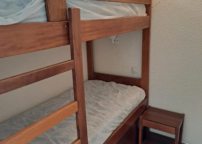 Alhambra, Pour 4 Personnes Avec Parking, Piscine, Clim *