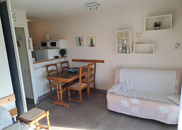 Alhambra, Pour 4 Personnes Avec Parking, Piscine, Clim Apartment *