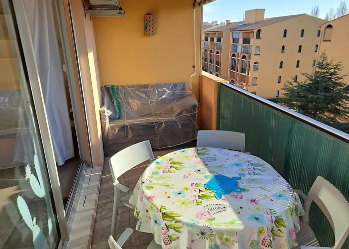 Alhambra, Pour 4 Personnes Avec Parking, Piscine, Clim Lägenhet Agde